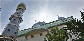 Mosque dome & minaret, source: Wikipedia