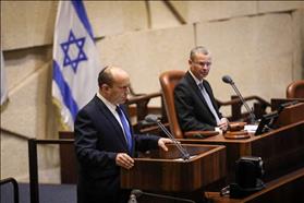Naftali Bennett speaking at Knesset
